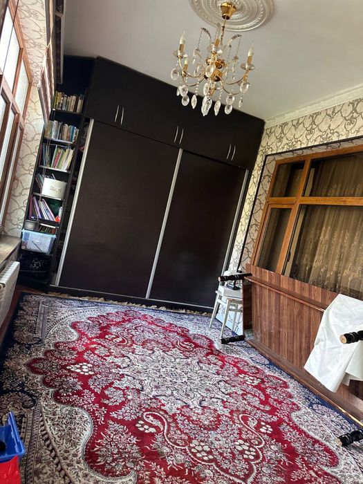 6 сотх,2 та спал’ни, хол,зал, кухня,5 та хона