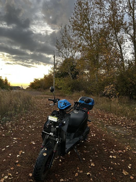 Скутер boomer 150