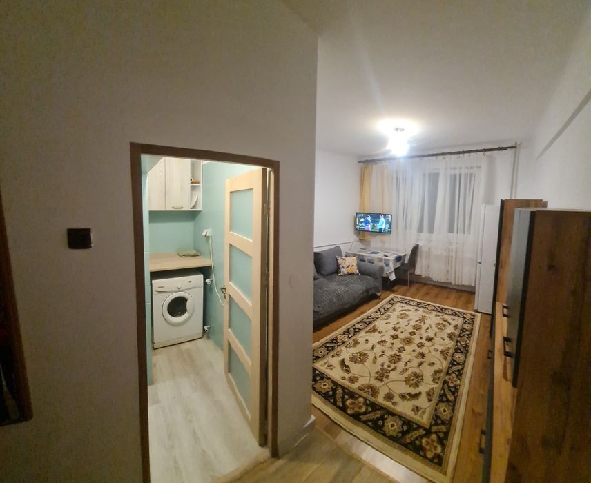 Inchiriez garsoniara in Gruia