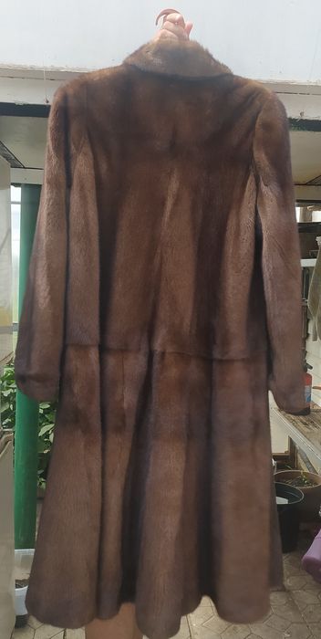 Продам шубу норковую