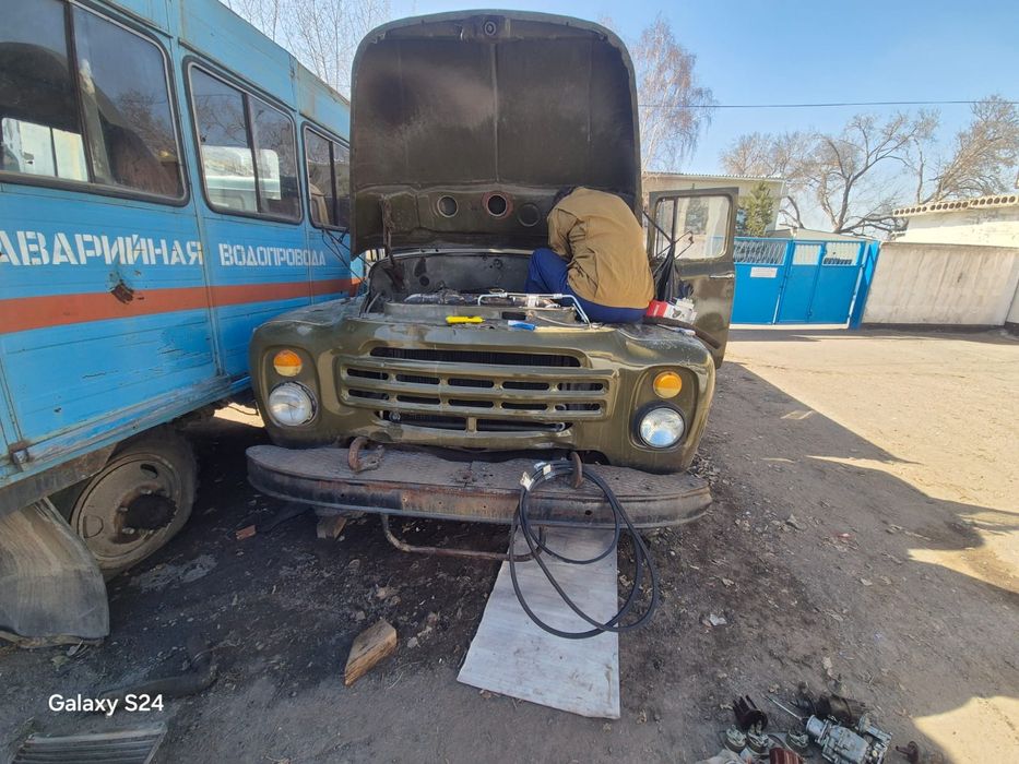 Продам зил на хаду