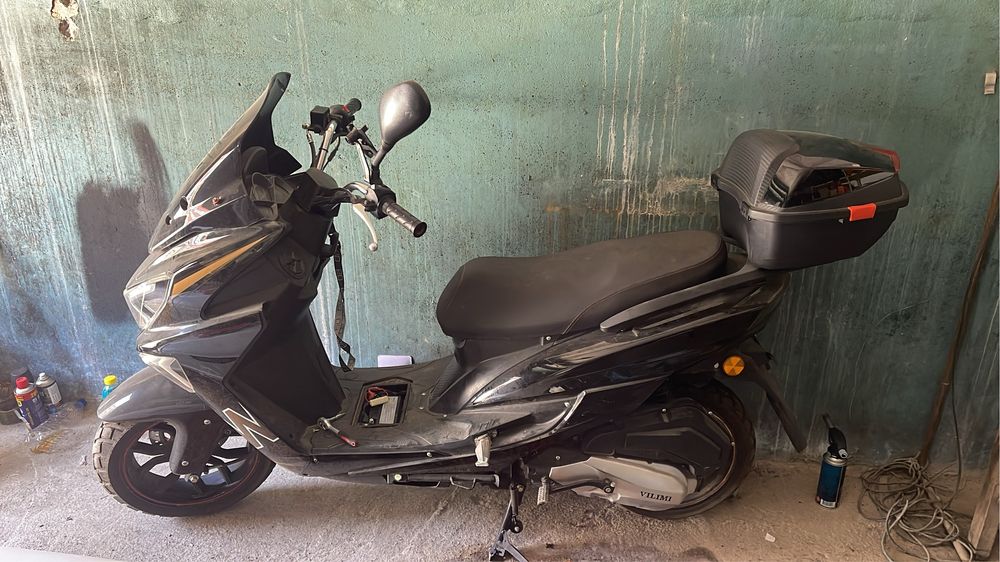 Продам скутер мопед