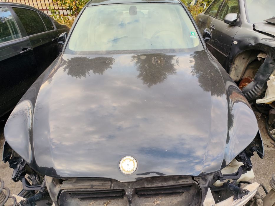 Преден капак от bmw e60 e61 фейслифт