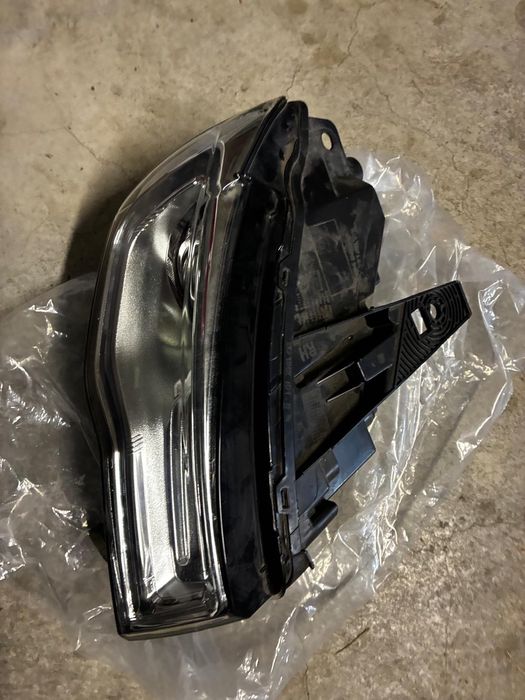 Jeep Grand Cherokee WK2 2016 LED фарове