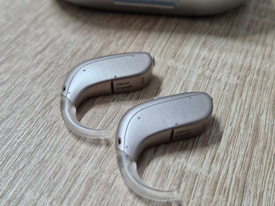 Aparat auditiv/Proteze auditive/ Otcion Engage BTE PP 105. Sever 10/10