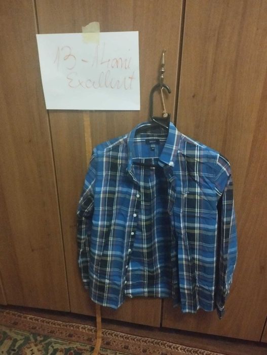 Camasa ARMANI (12 ani) & GANT (13ani) cond. FB, doar 45 ron fiecare