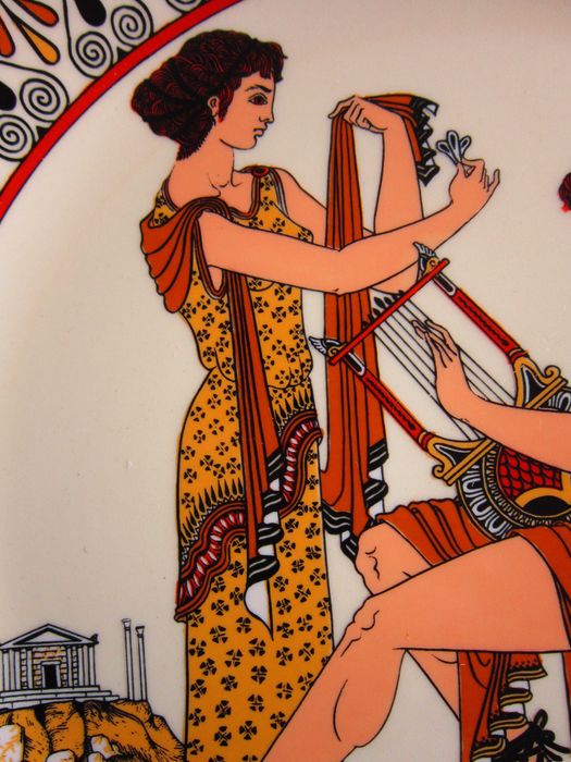 farfurie Grecia 1980 pictata manual Apollo si Daphne(Laura) cadou rar