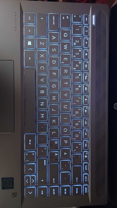 14' FHD IPS HP Core™ i5-8265U/Nvidia MX250-2GB/256GB SSD/8GB RAM - отлична батерия