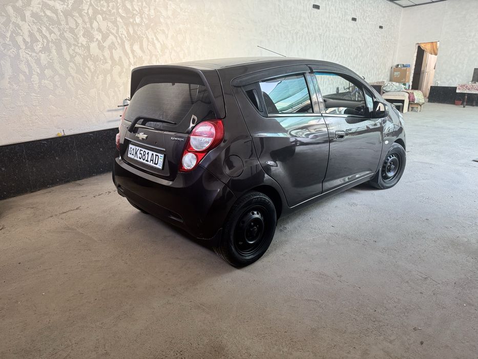 Spark aftomat 2017 y 1,25 mator ,kondisyoner vikupga