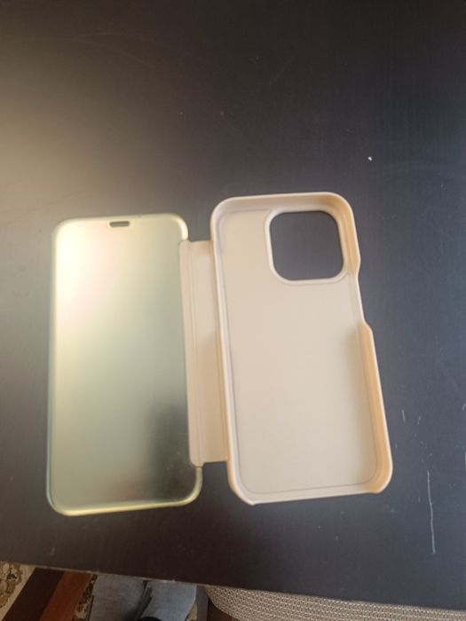 Чехол на iPhone 14 pro