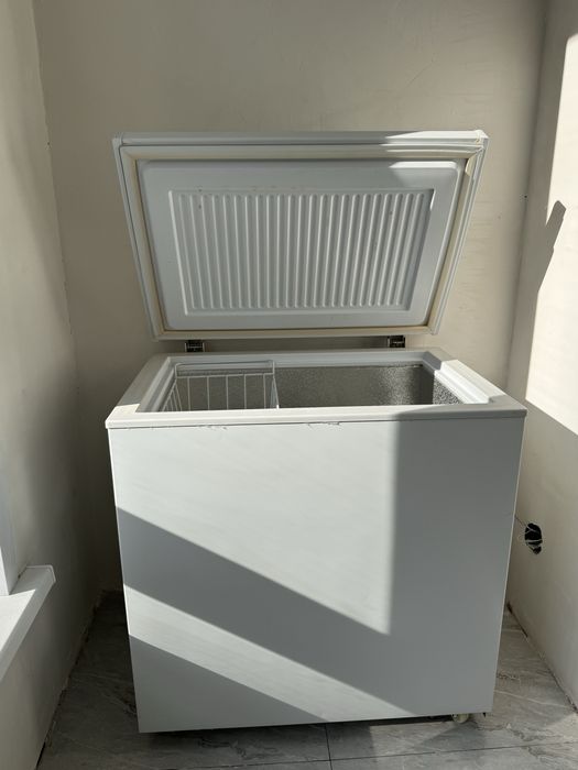 Продам морозильник  ларь компактная