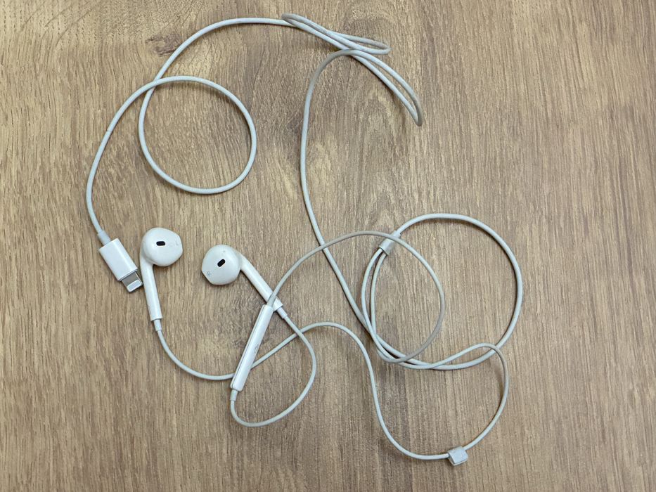 Casti cu fir iPhone originale