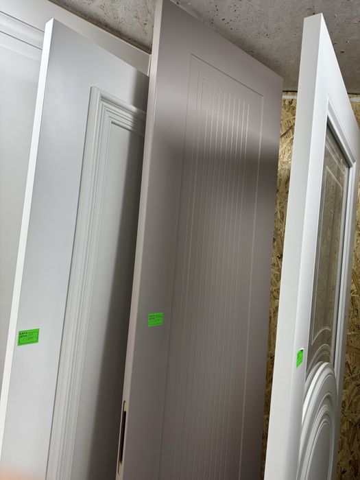 Продается межком. дверь