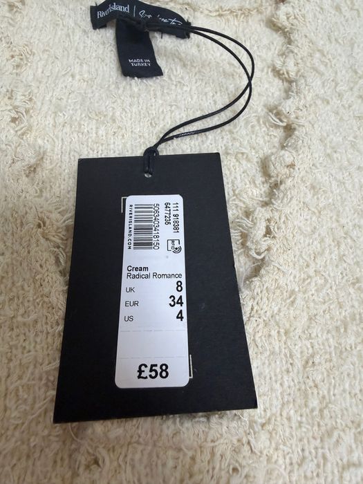 Рокля с високо качесво НОВА