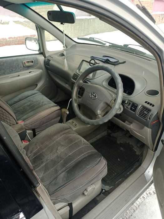 Продам Тойота Спасио