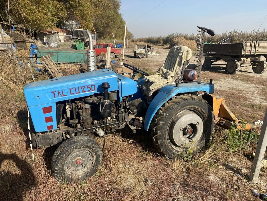 Продам мини трактор , косилка , телега самосвал , дискователь