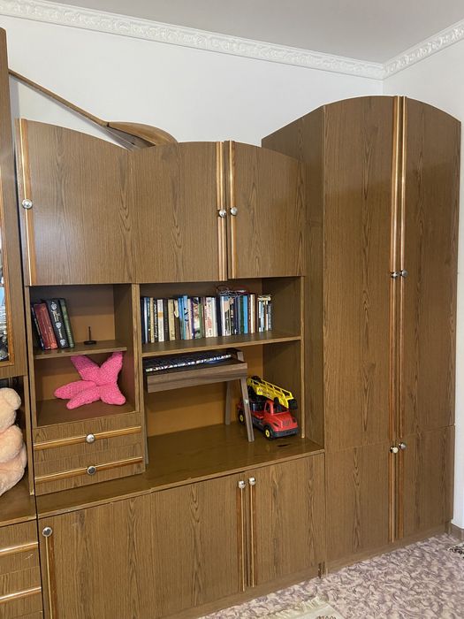 Продам шкаф