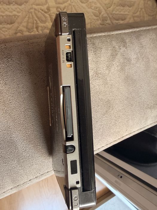 Nintendo 3ds с игри и геймарски куфар