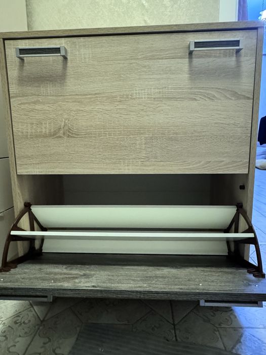 Продам шкаф для обуви