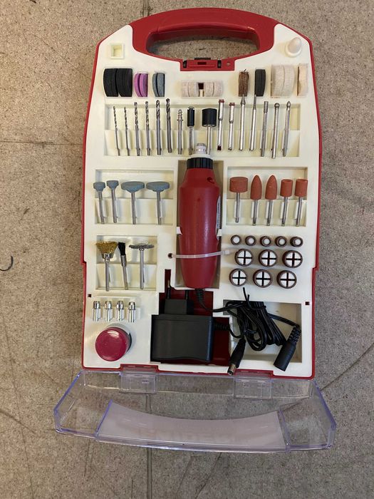 044114	Шлифовалка 230V&12V DC + аксесоари RD-MG14