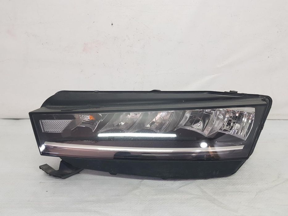 Far stanga full led Skoda Octavia 4 dupa 2020