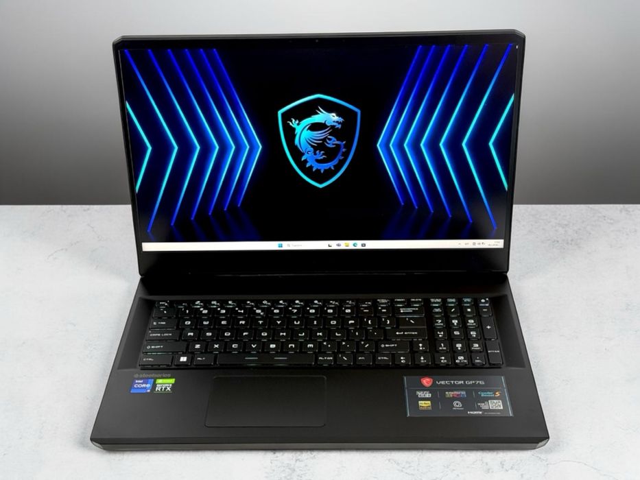 MSI Vector GP76 17.3 FHD 360Hz i9-12900H 16GB 1TB RTX 3080 Перфектен! Гаранция!