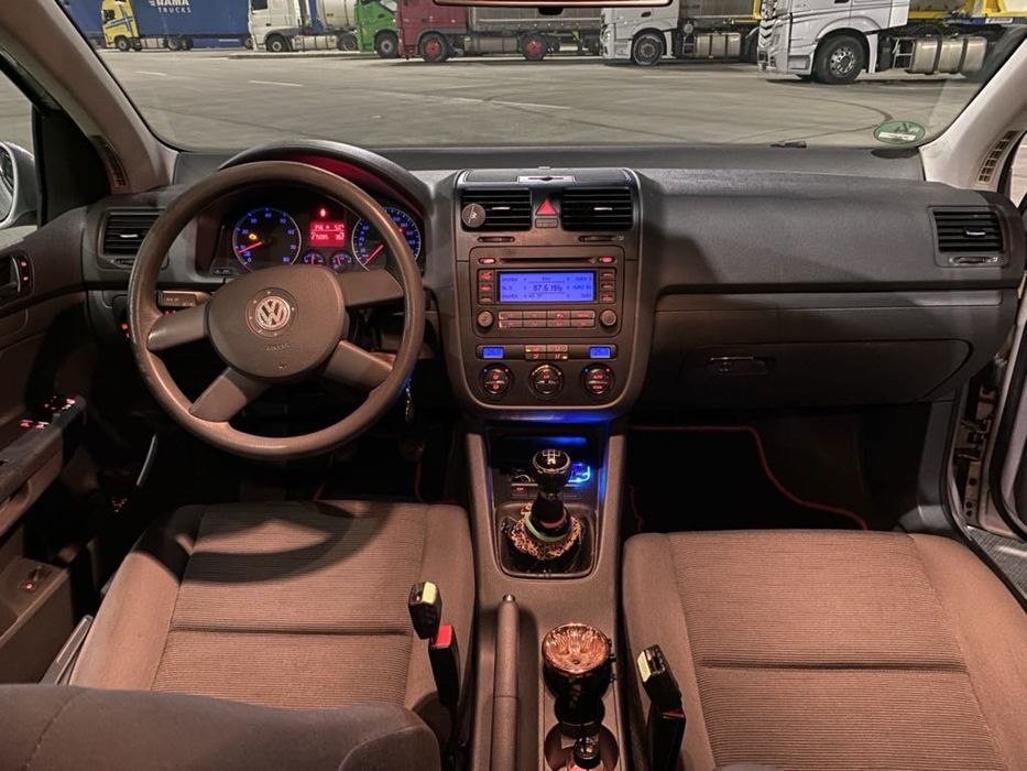 Volkswagen golf 5 1.4 benzina