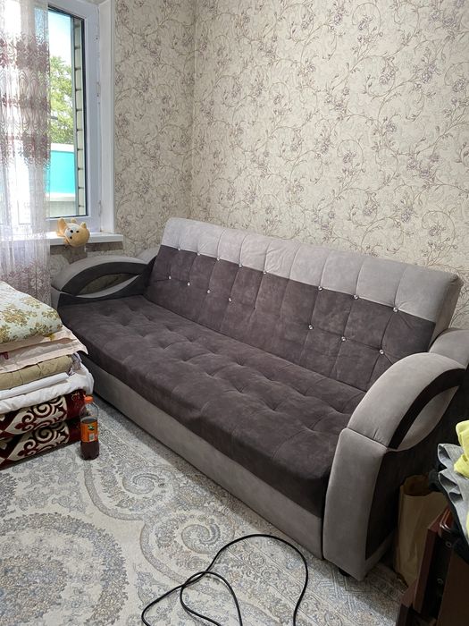 Продам диван в хорошем состояний
