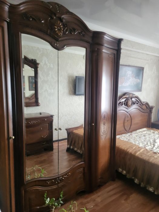 Продам 2х ком кв, 47кв.м , район Чкалова5/5, с мебелью, дом кирпич, уг