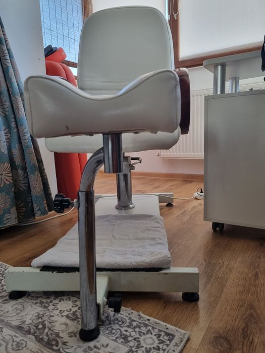 Scaun pt Pedichiura.