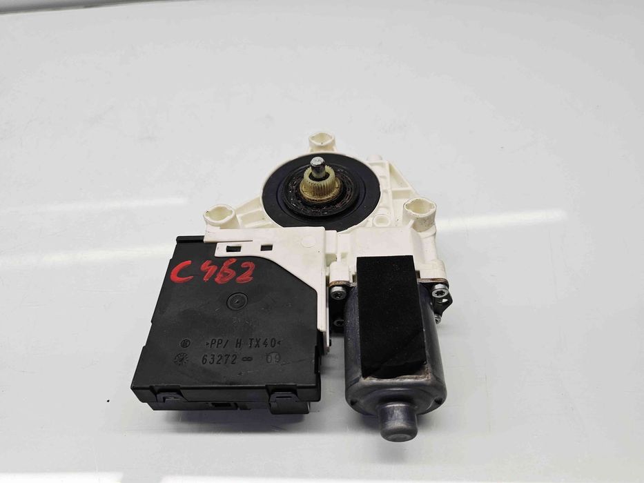 Motoras geam dreapta fata Audi TT (8J3) [Fabr 2006-2013] 8J8959801J