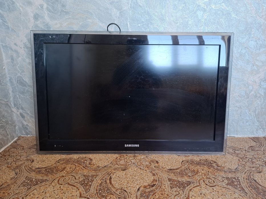 Продам телевизор