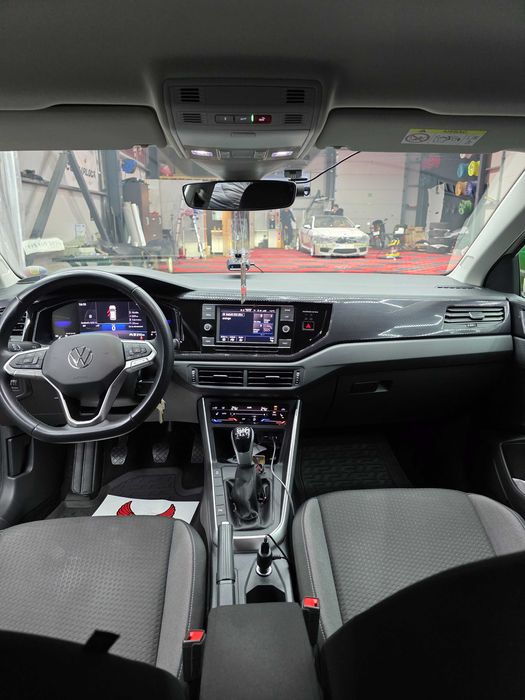 Volkswagen Taigo Life 1.0 TSI, 95 CP, manual, 2023 în garanție, cu TVA