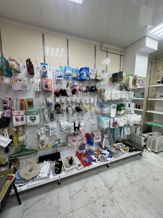 Продам стеллажи