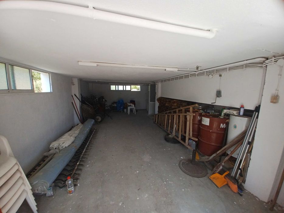 Продава къща 160 м2 с двор 300 м2 в Аспровалта, Гърция