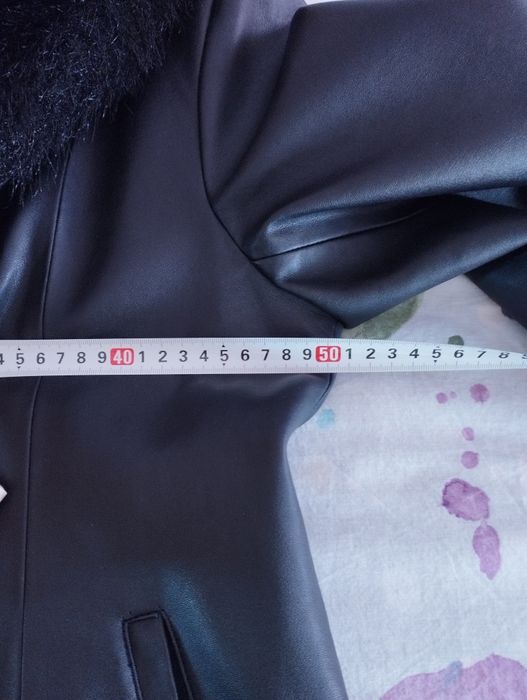 Якета, размер Л, чисто нови