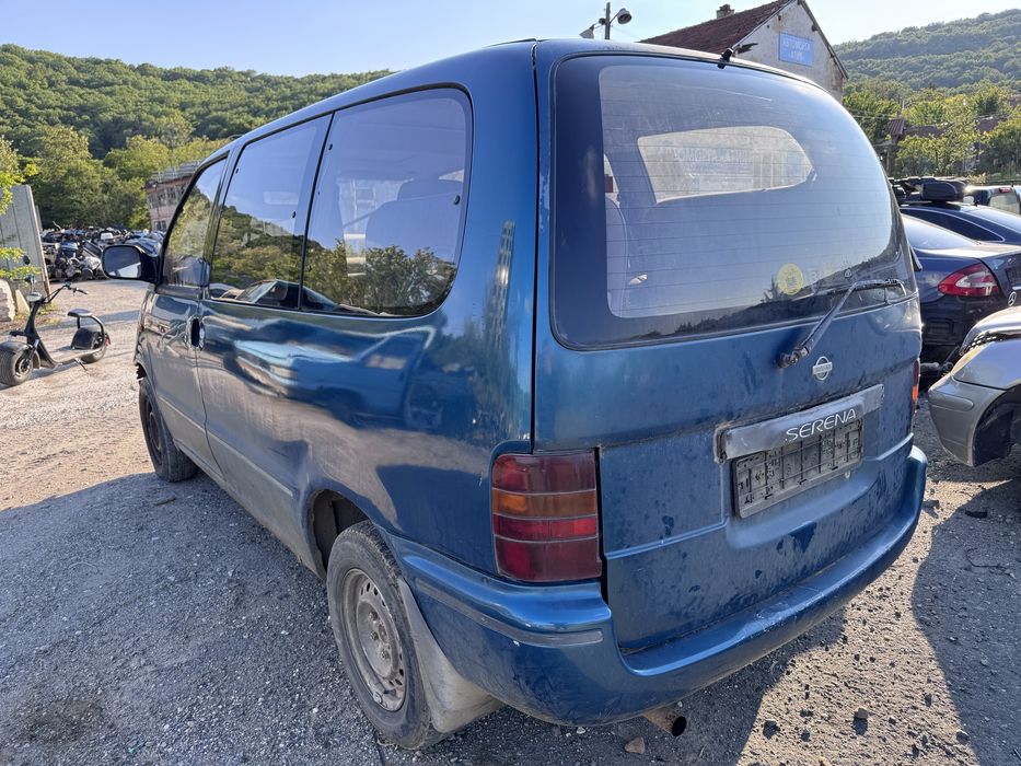 Nissan Serena 2.0d 67hp 1995г На Части