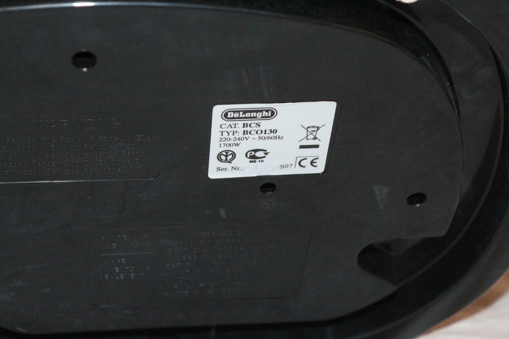 Vand cafetiera expresor DeLonghi BCO 130