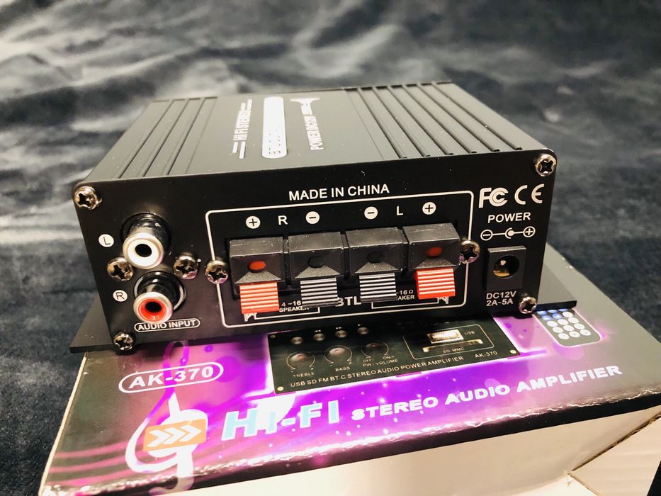 Мини Усилвател 12 V 400 W