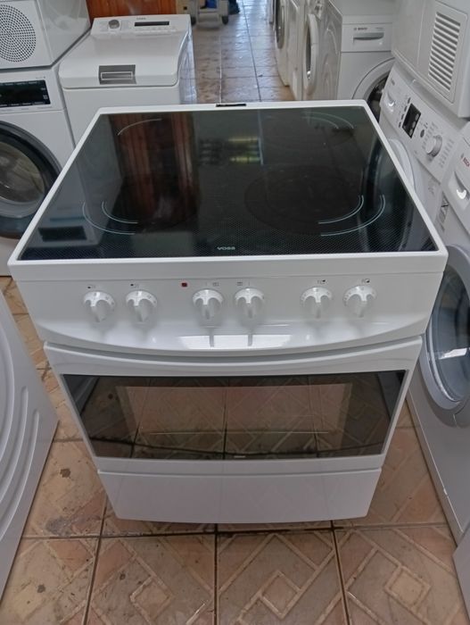 Свободно стояща печка с керамичен плот VOSS  2 години Гаранция!