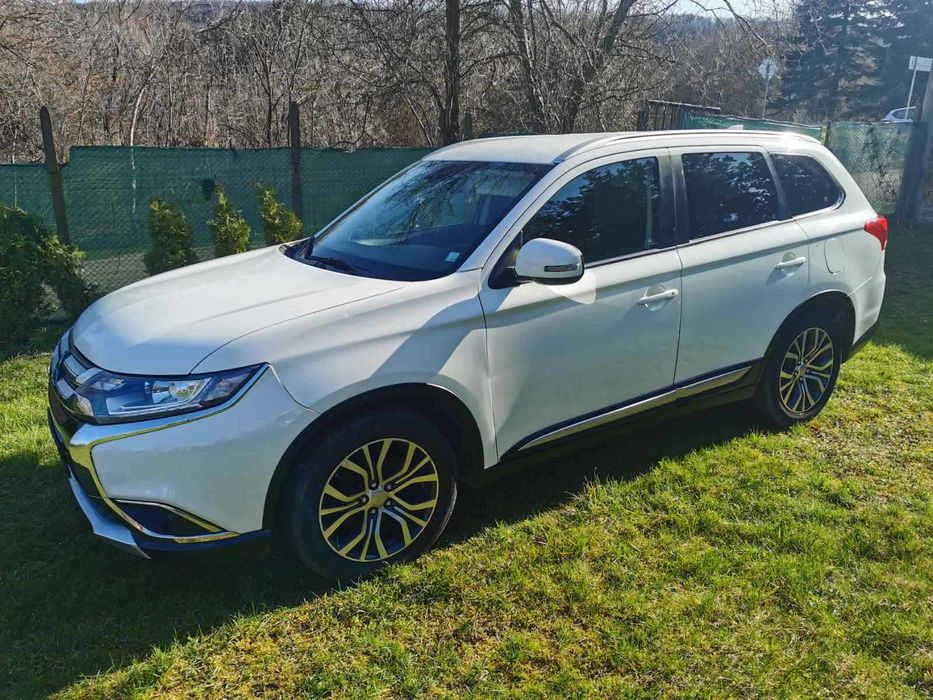 Mitsubishi Outlander 2.0i, газ, автомат, 2017, 4*4