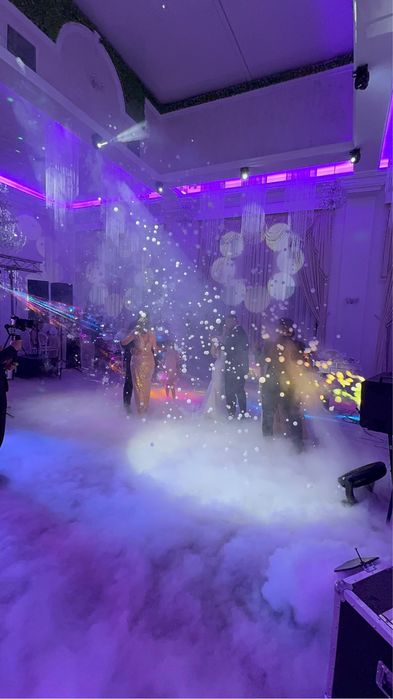 Cabina foto, fum greu, artificii, laser dansul mirilor baloane cu fum