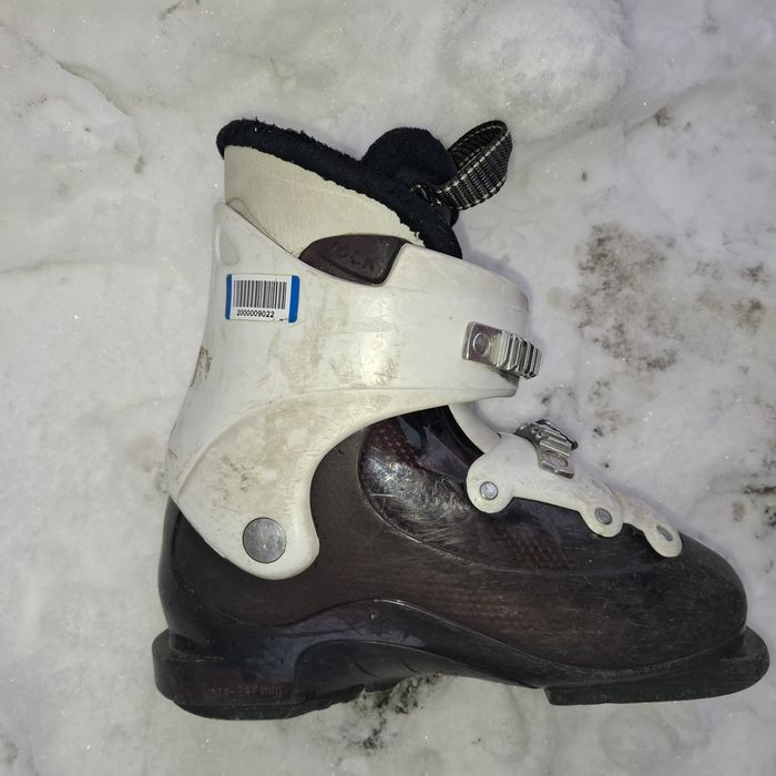 Schiuri copii baieti fete 110 ,clăpari 30 32 și bețe