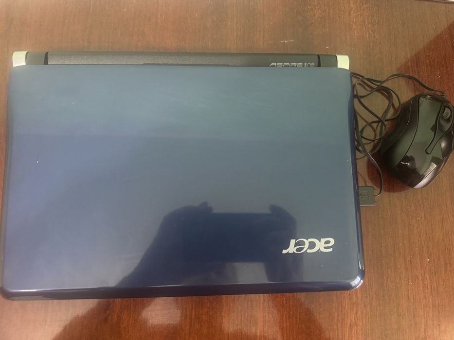 Netbook Acer aspire one D 150-1Bb