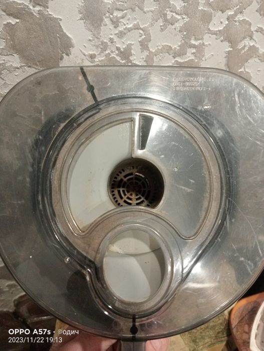 Продам стаканы от пылесоса