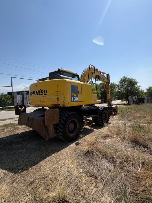 Экскаватор колесный Komatsu pw 130