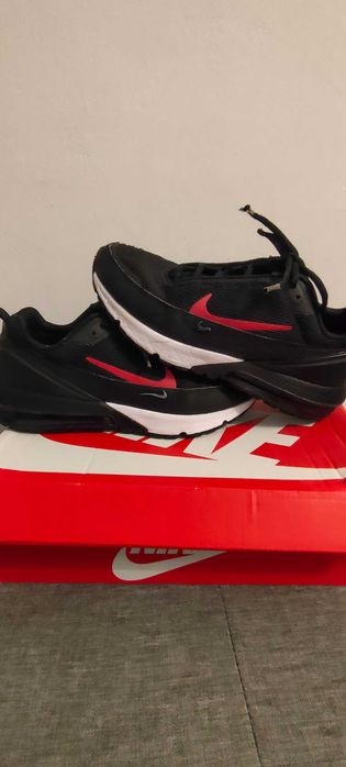 Маратонки Nike Air Max pulse