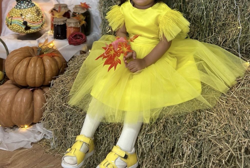 Платье на девочку 4 года