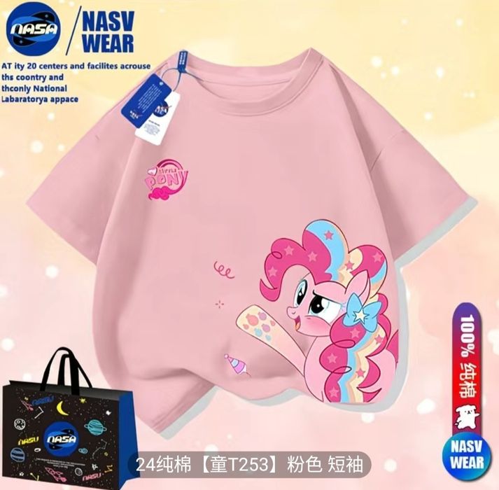 Стильные и удобные футболки