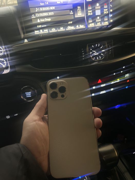 Айфон 12 про макс